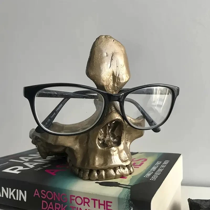 Skull Glasses Display