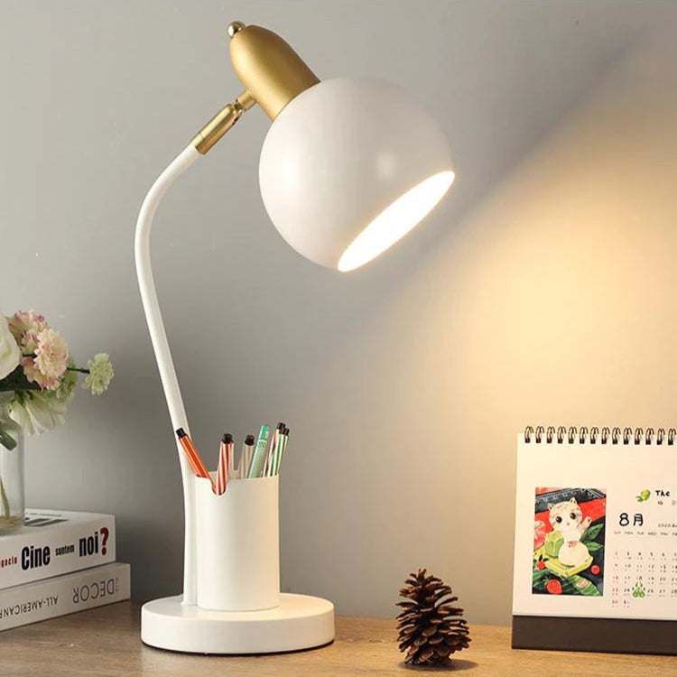 Light Dimming Desk Lamp