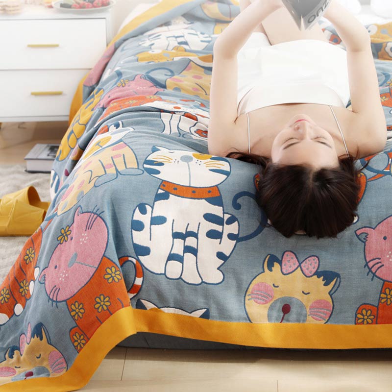 Cute Animal Cartoon Reversible Cotton Quilt