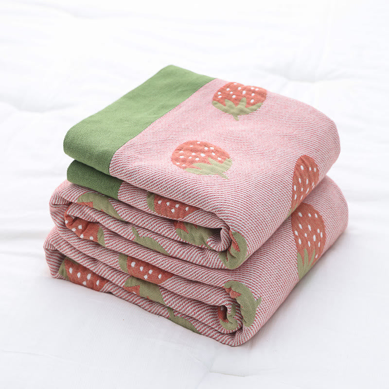 Strawberry Pattern Cotton Gauze Reversible Quilt