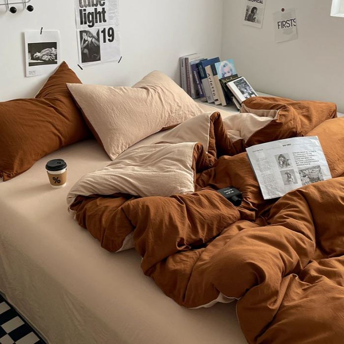 Dual-Tone Bedding Set