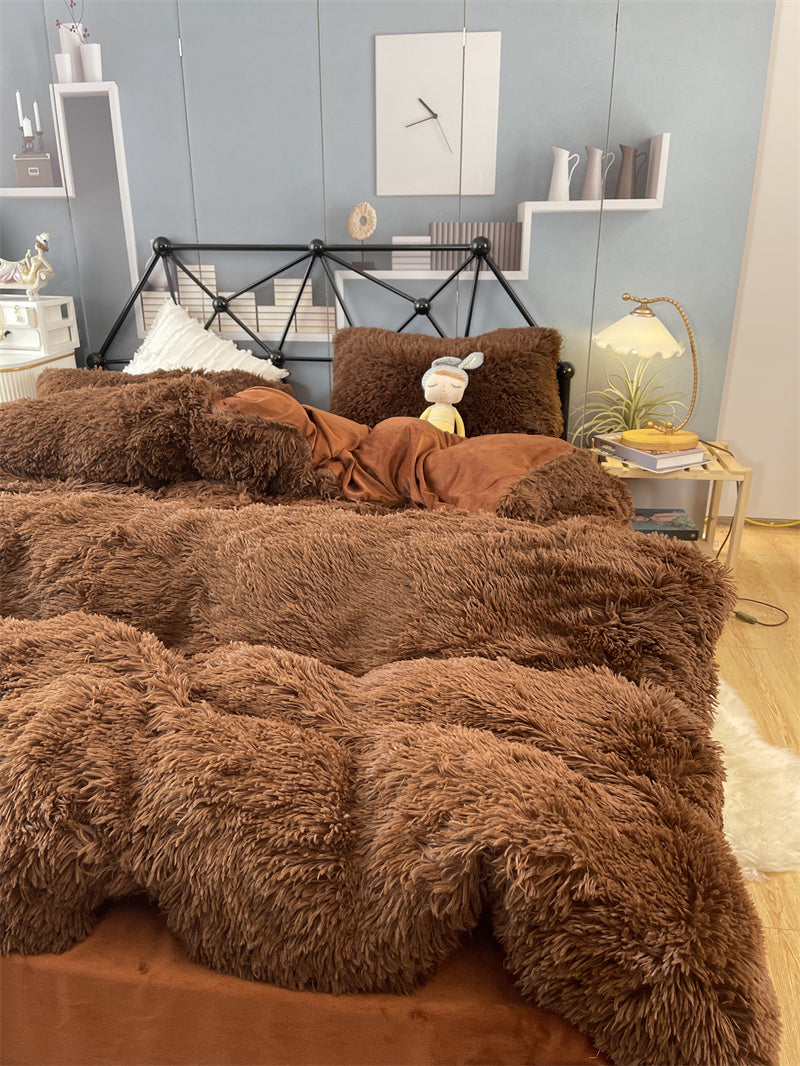 Winter Thickened Mink Velvet Bed Four Piece Set by LSI