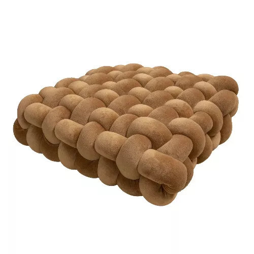 Knot Cushion