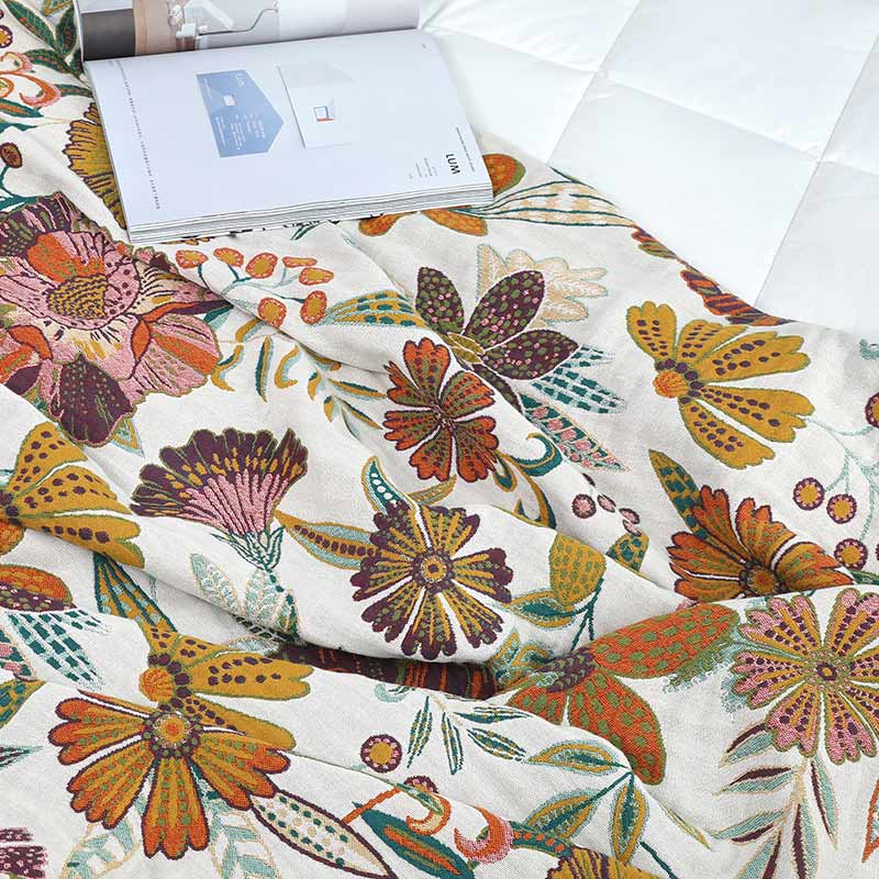 Luxuriant Flower Cotton Reversible Soft Quilt