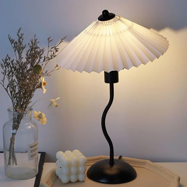 Irregular Retro Pleated Lamp