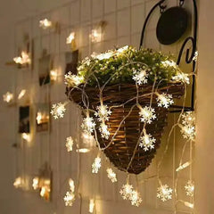 LED Snowflakes String Lights