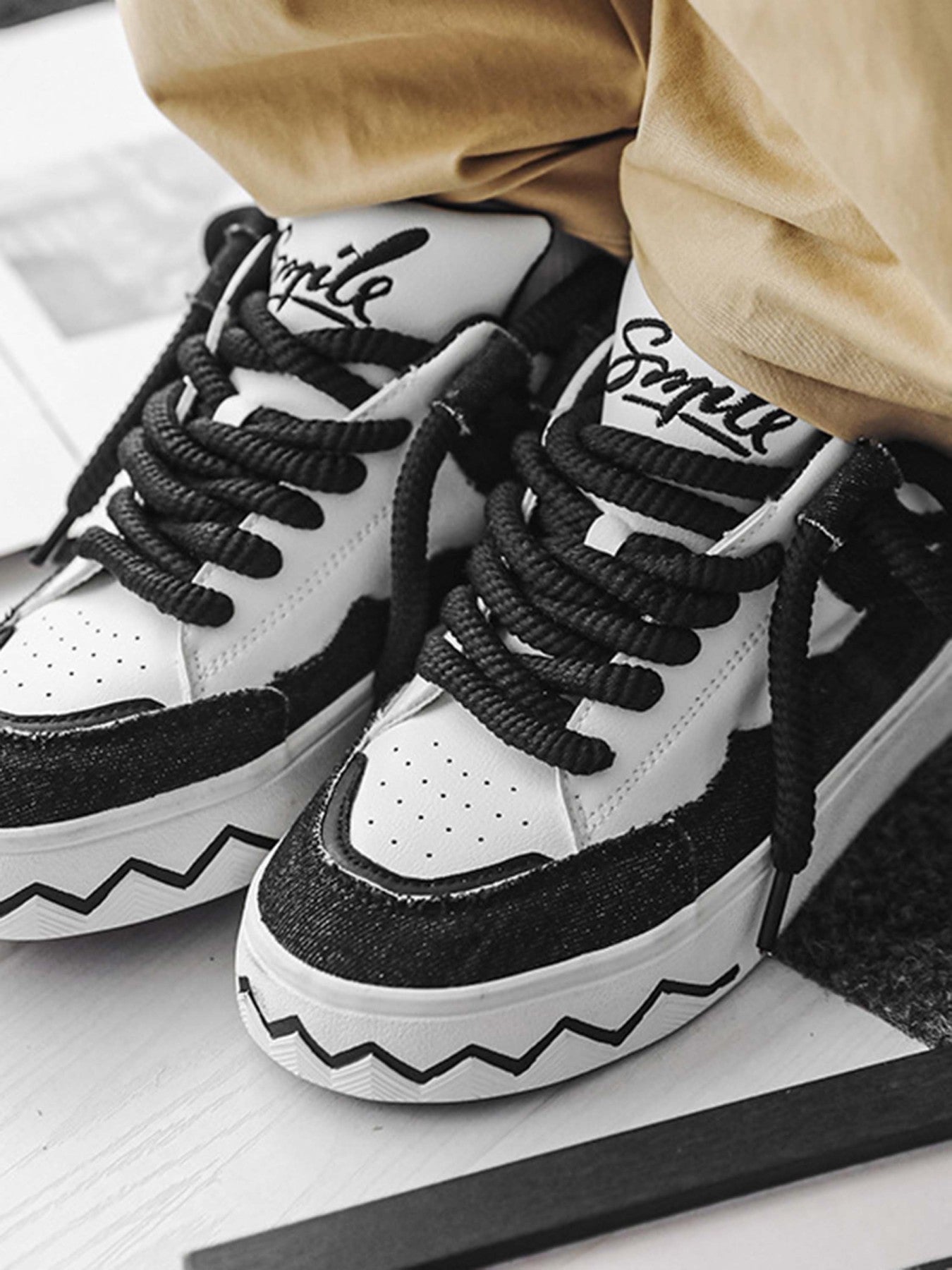 Breathable Trendy And Versatile Canvas Shoes
