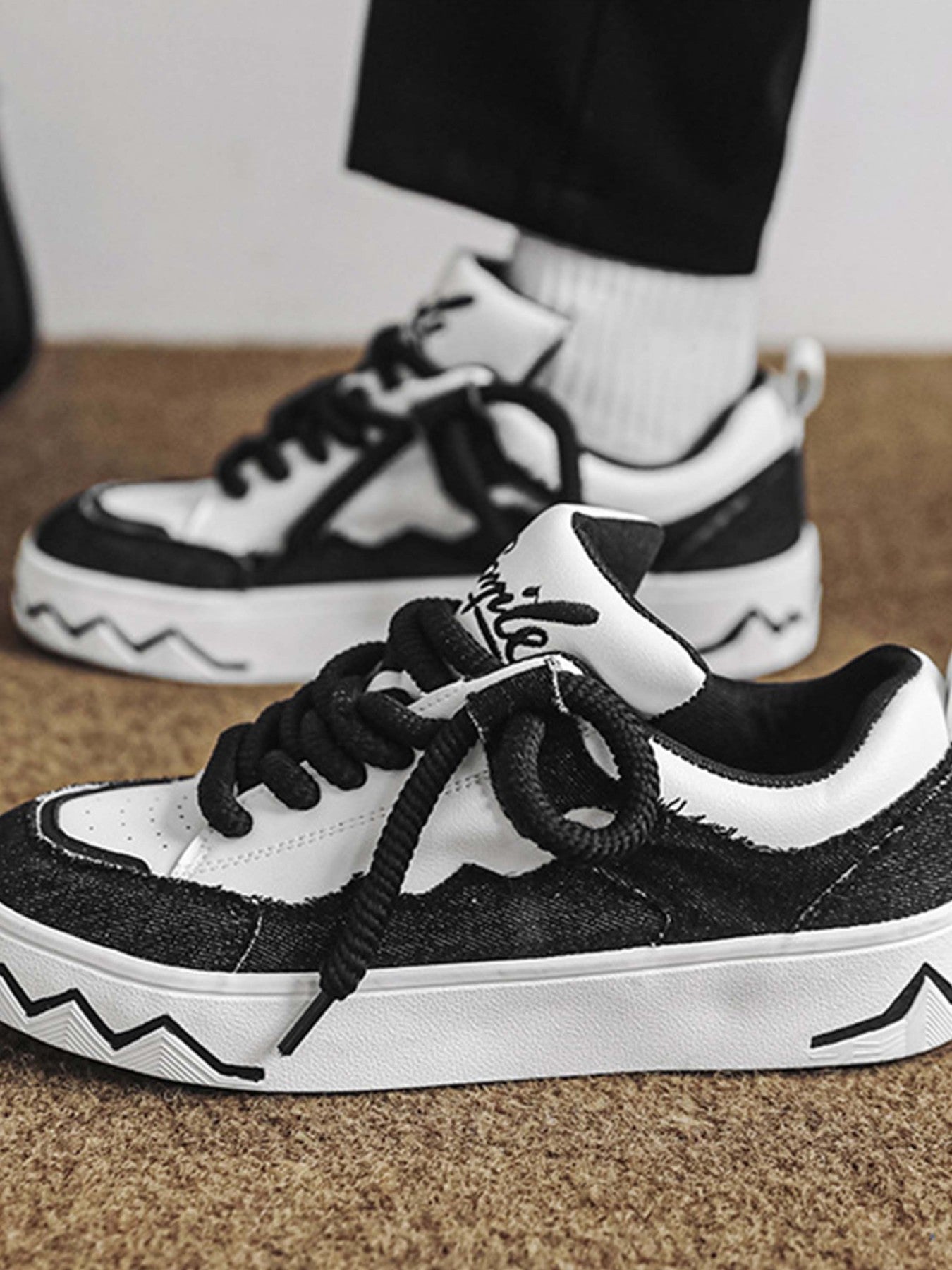 Breathable Trendy And Versatile Canvas Shoes