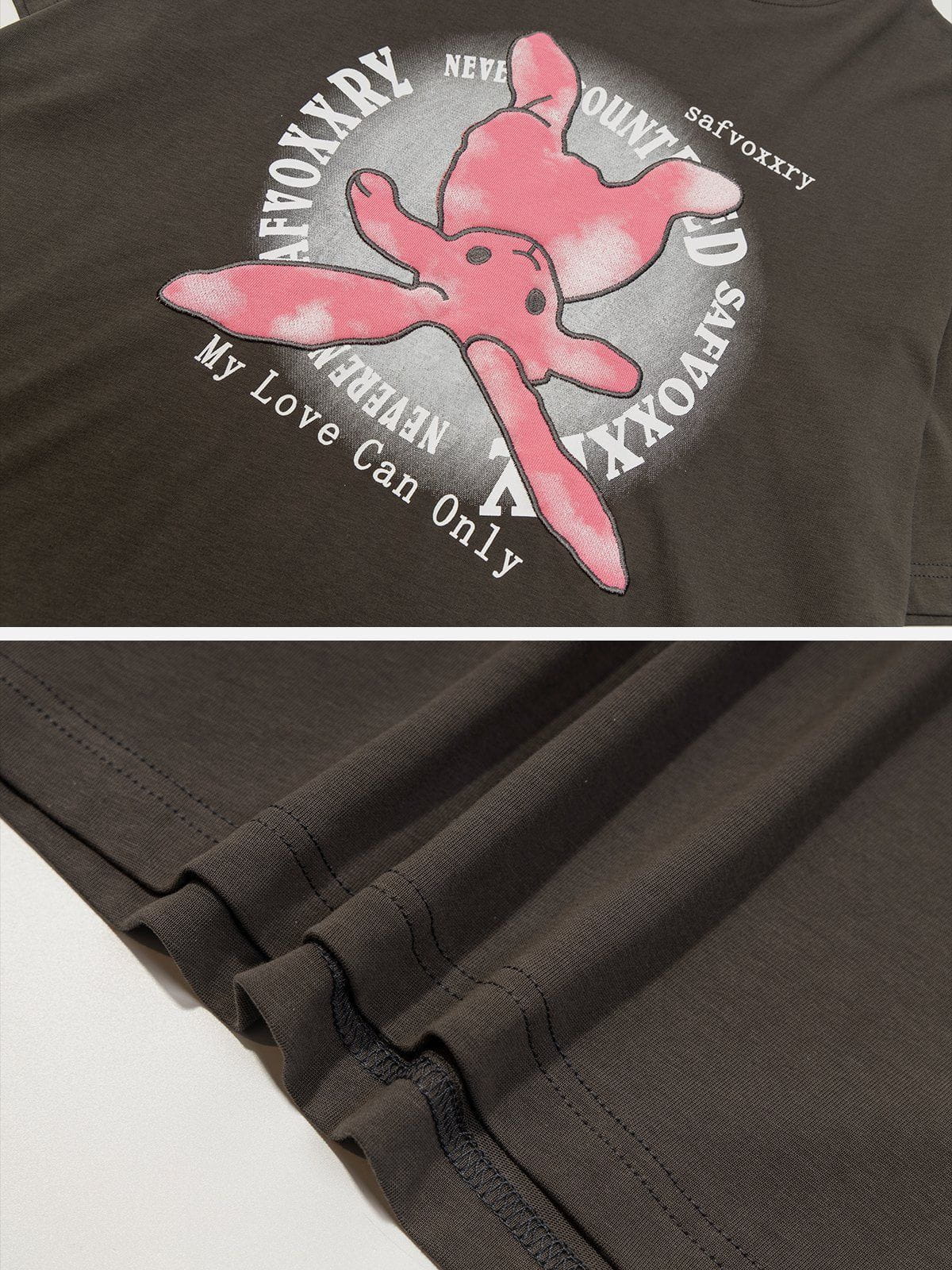 T-Shirt mit Farbblock-Stickerei und Häschen 