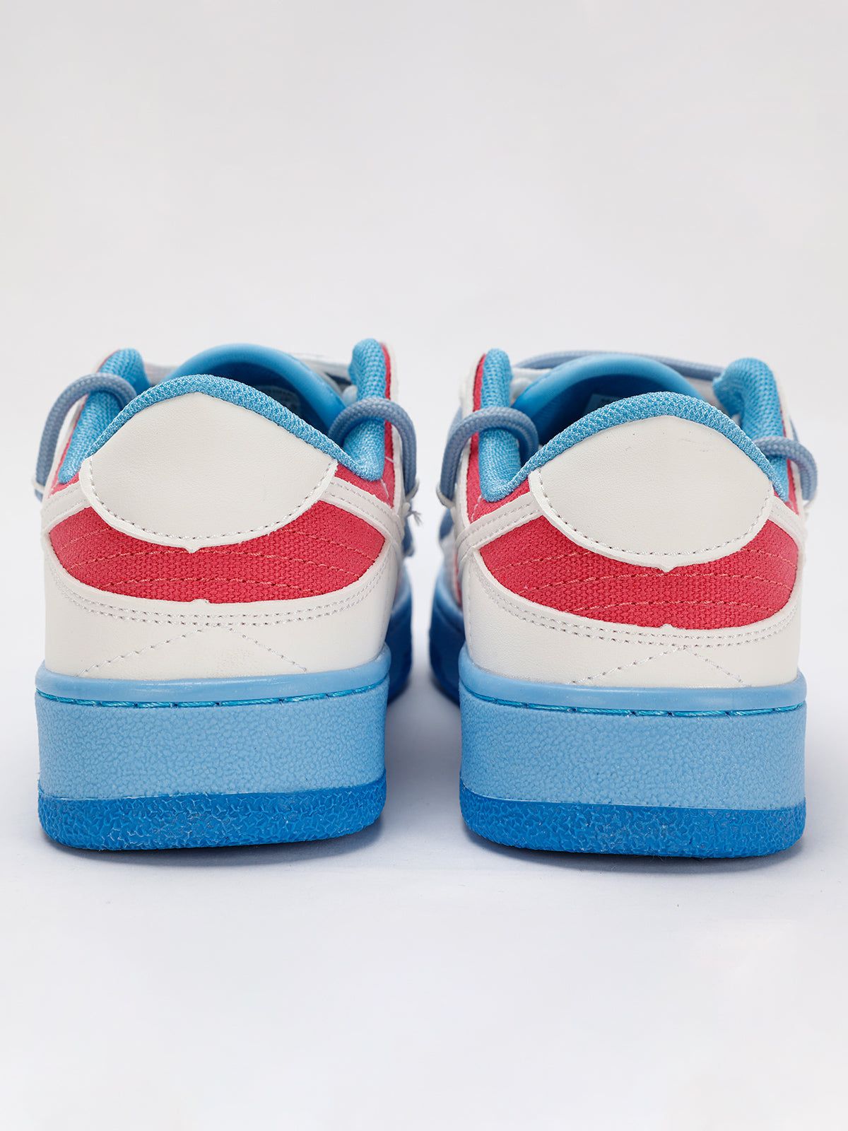 Cross Strapping Casual Shoes
