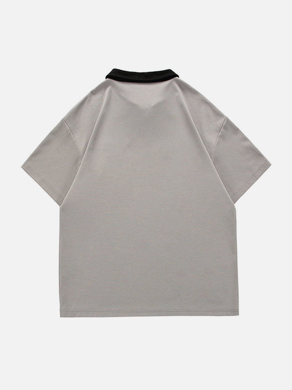 T-Shirt mit Polokragen und Farbblock-Stickerei 