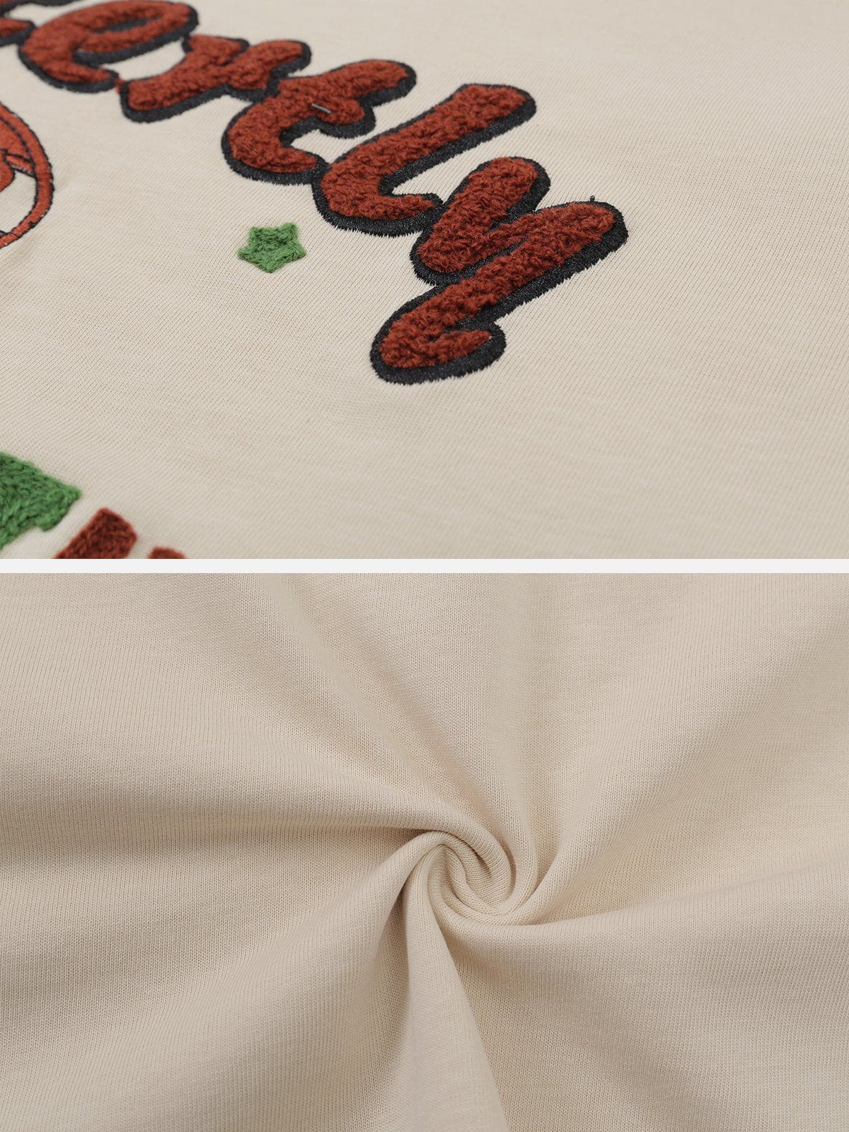 T-Shirt mit beflocktem Handtuch und Buchstabenstickerei 