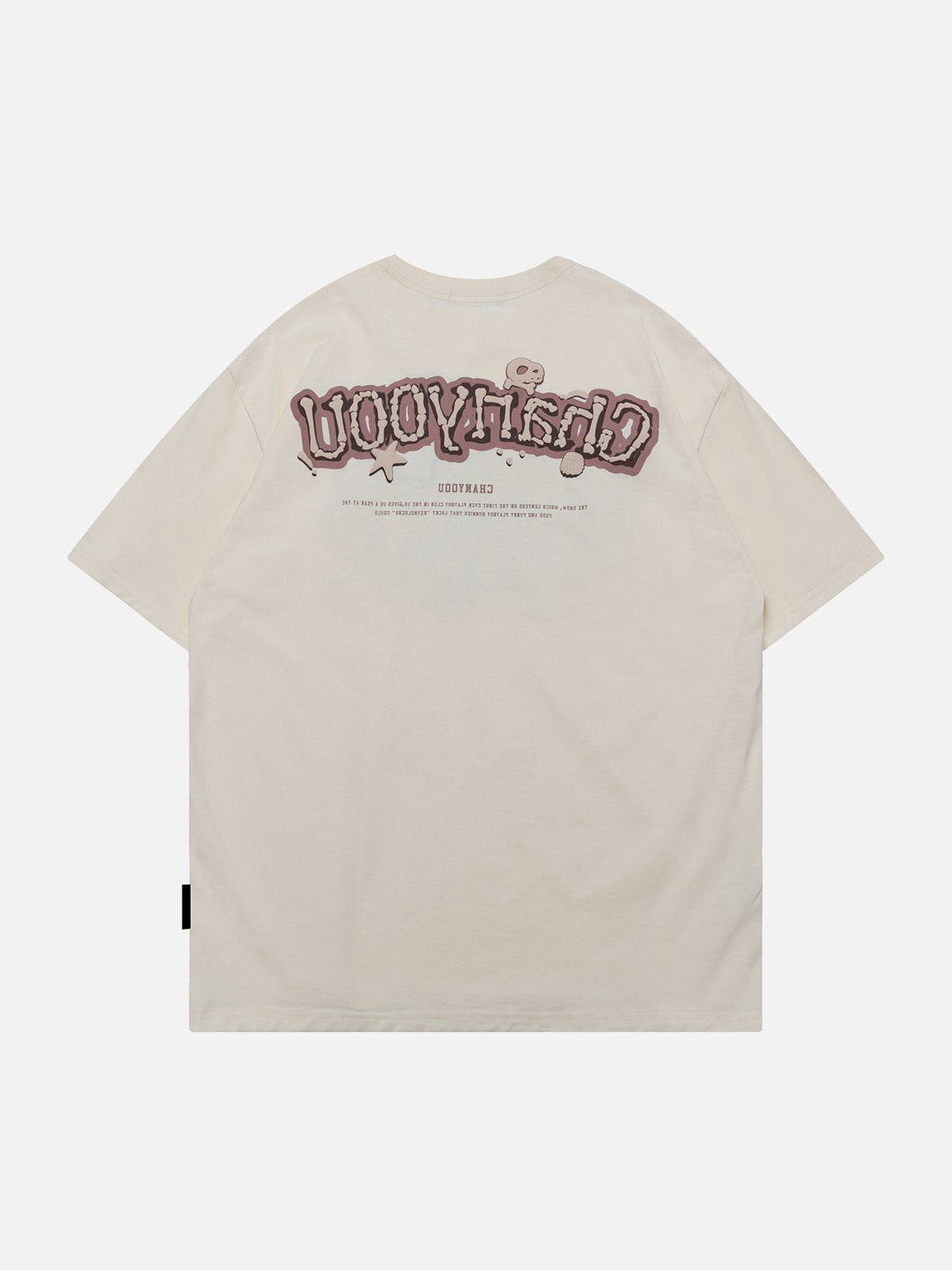 T-Shirt mit Totenkopf- und Buchstaben-Motiv aus Schaumstoff 