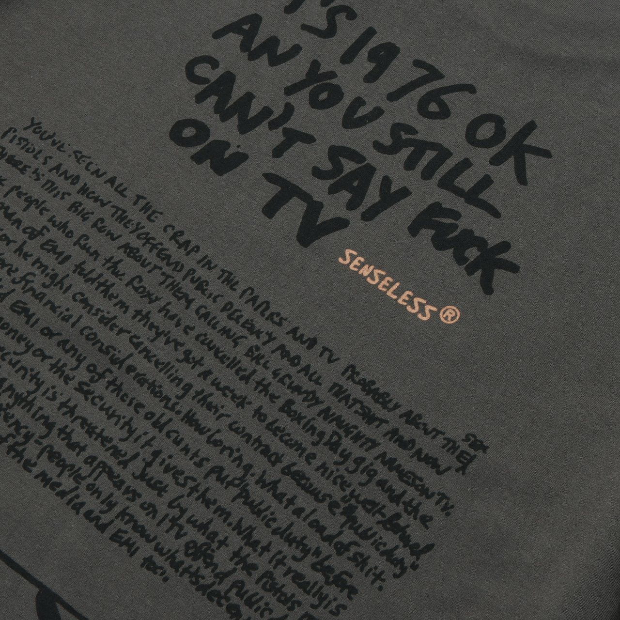 Baumwoll-T-Shirt mit lustigem Häschen-Print 
