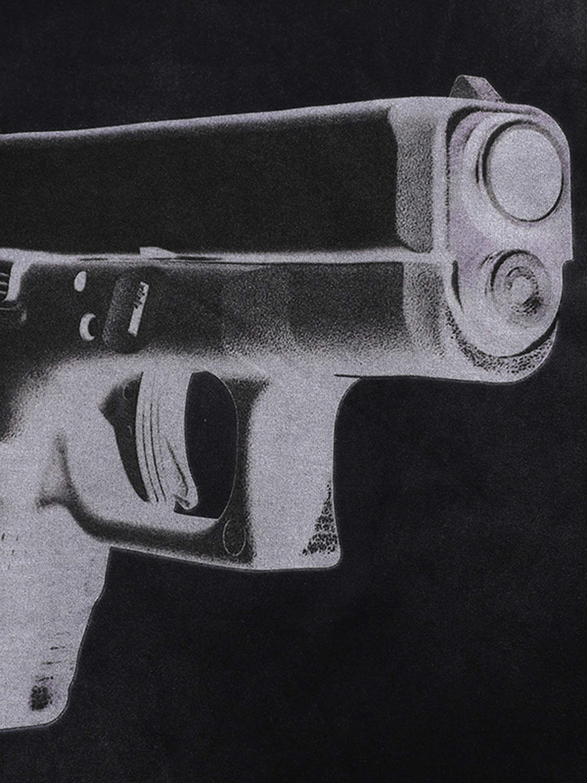 Lustiges, lockeres T-Shirt mit dreidimensionalem Pistolendruck 
