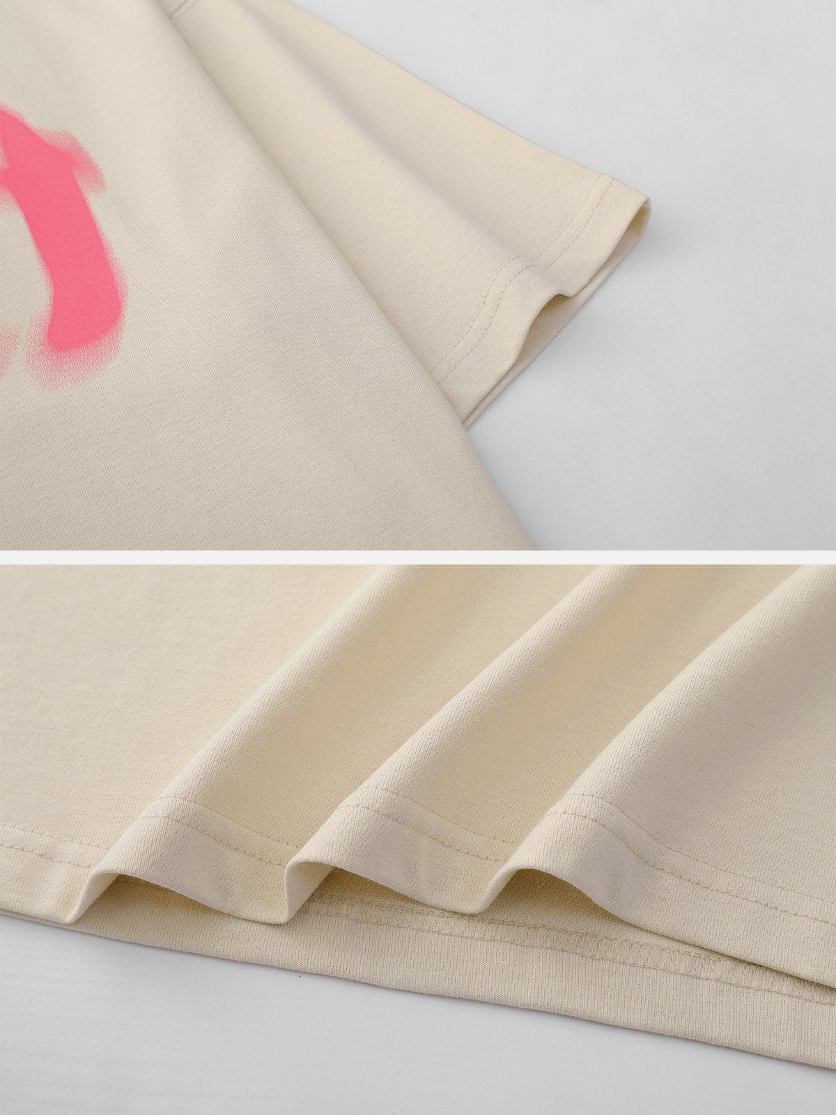 T-Shirt mit flauschigem Buchstaben-Print 