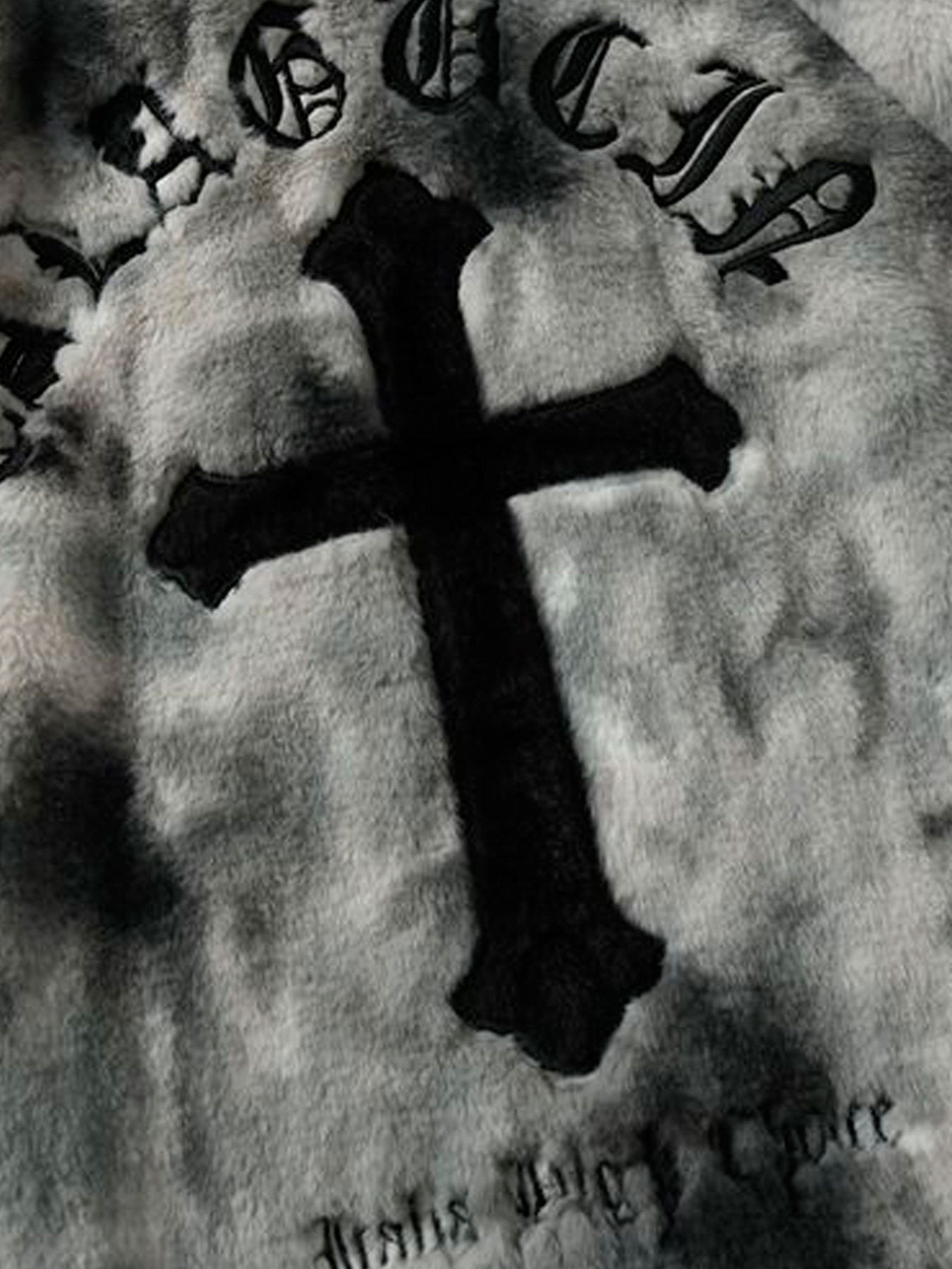 Gradient Plush Cross Embroidered Lambswool Jacket - 1558