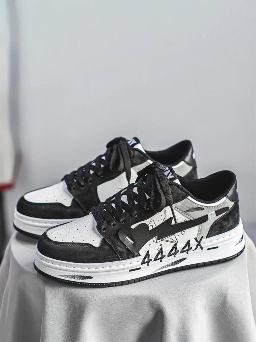 Graffiti Skate Sneakers - 1622 