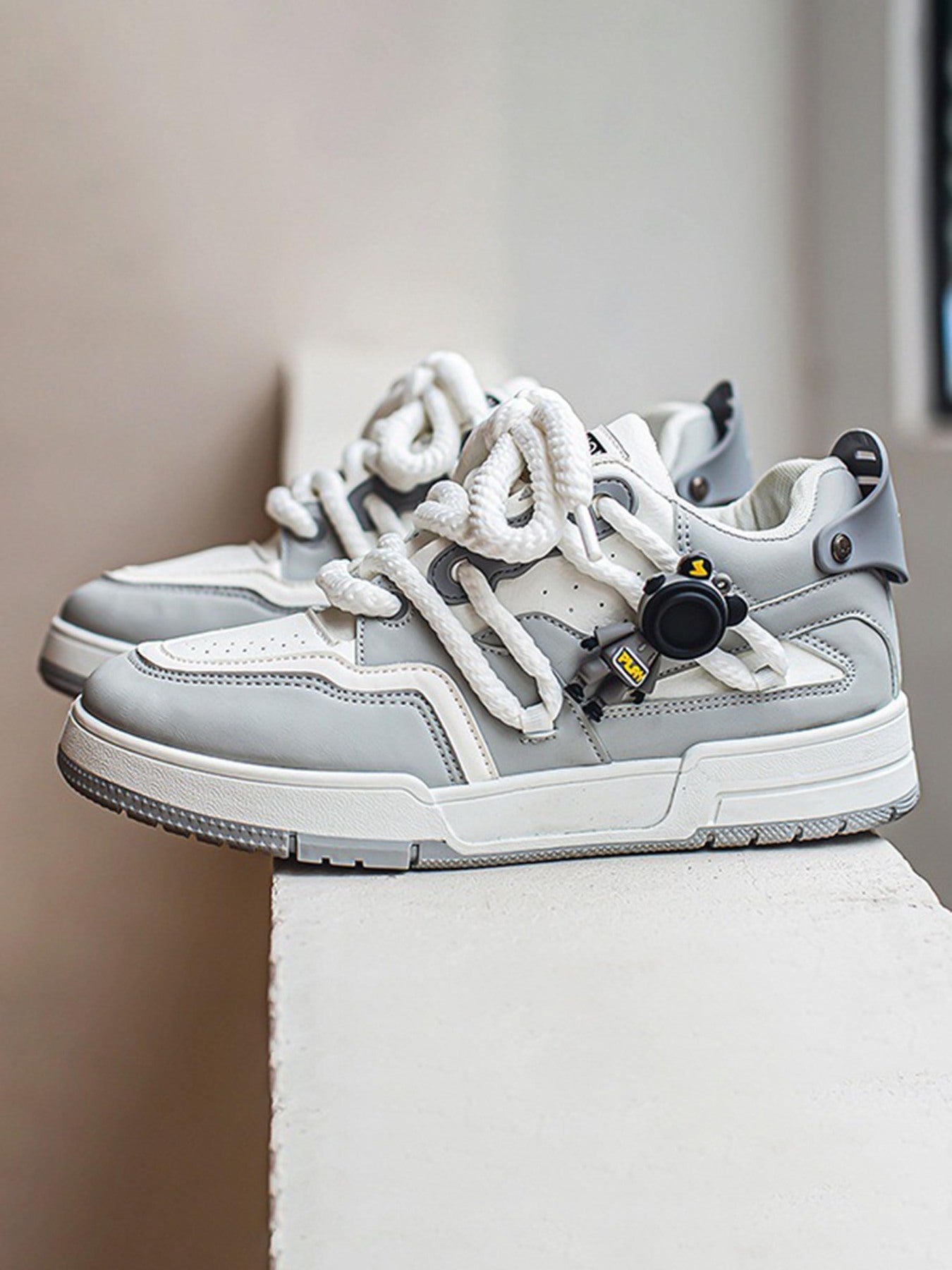 Chaussures de planche rétro Twine Dirty Braid 