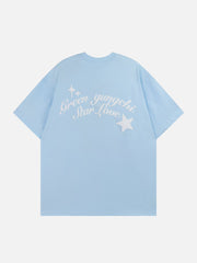 T-shirt graphique avec un chat mignon en forme d'étoile 