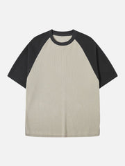 T-shirt contrasté à coutures gaufrées 