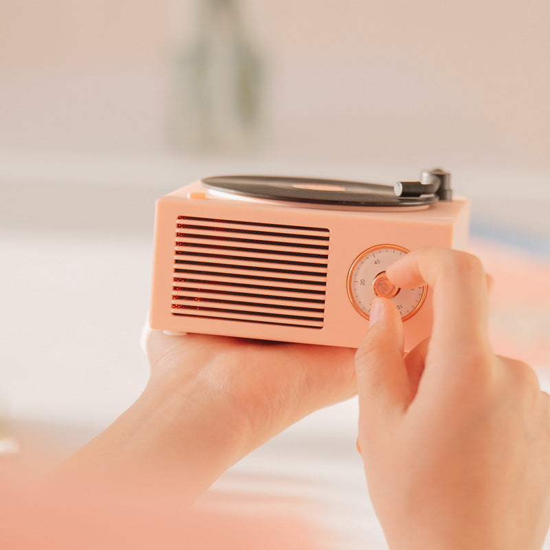 Aesthetic Retro Vinyl Speaker