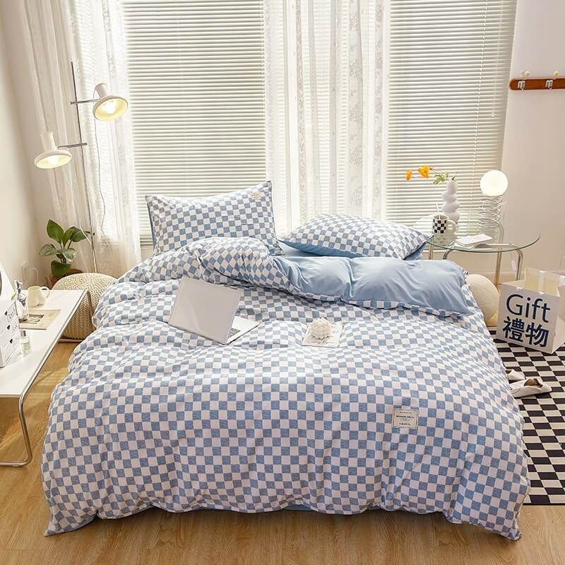 Small Checkered Bedding Duvet Cover Set