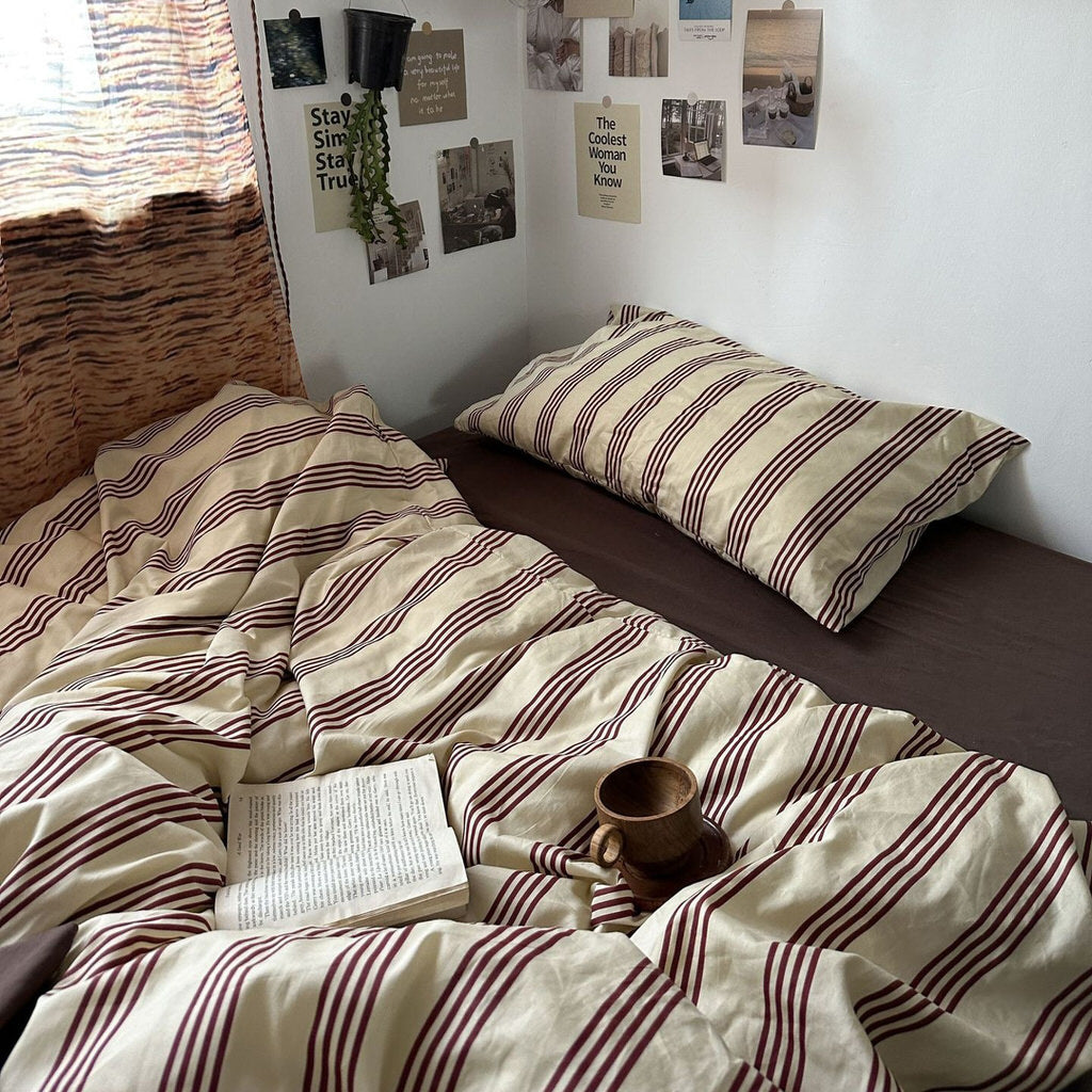 Beige & Brown Vintage Striped Bedding Set