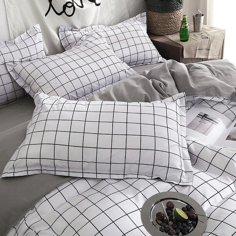 Plain Grid Bedding Set