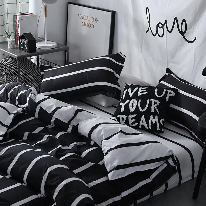 Black & White Striped Bedding Set