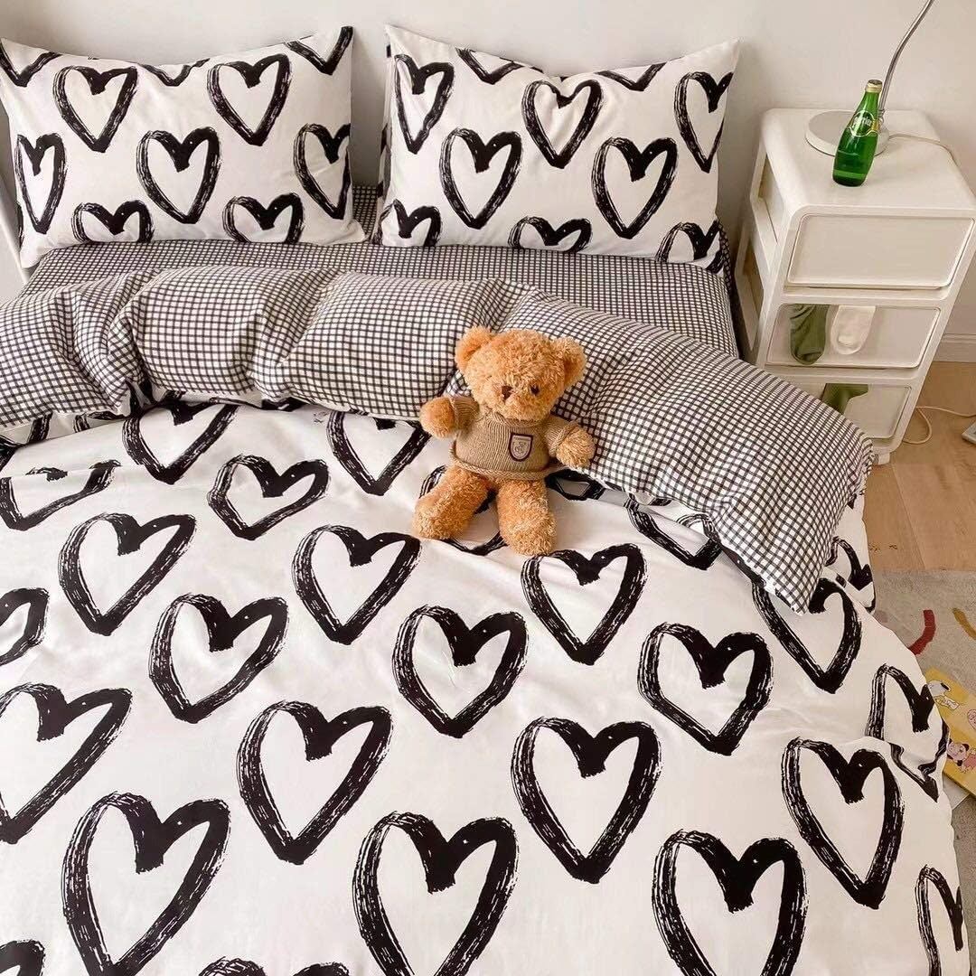 Brush Painted Heart Bedding Set