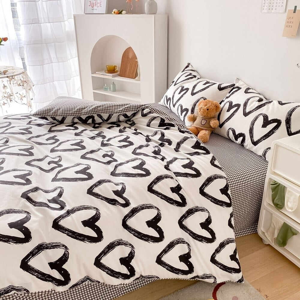 Brush Painted Heart Bedding Set