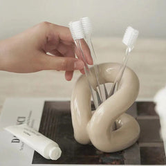 Curvy Ceramic Makeup Brush Holder