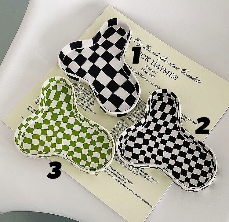 Checkered Ceramic Jewelry Organizer