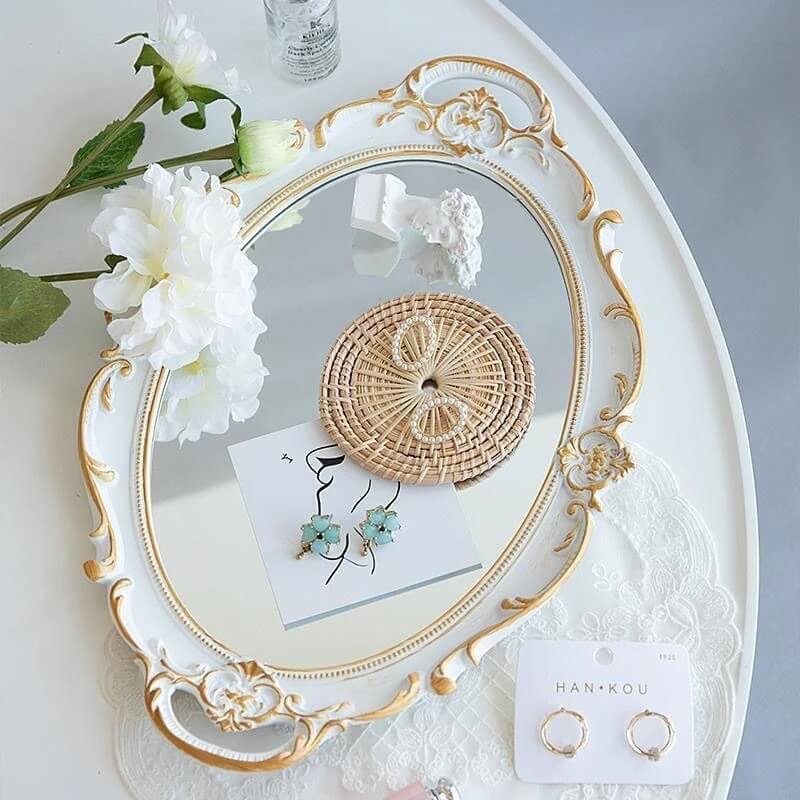 Coquette Aesthetic Vintage Mirrored Oval Tray