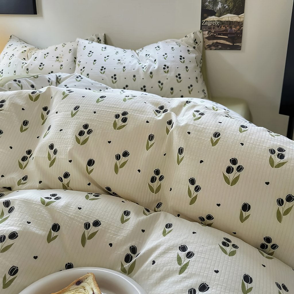 Cute Small Tulips Print Bedding Set