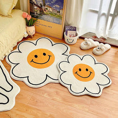 Daisy Flower Accent Rug