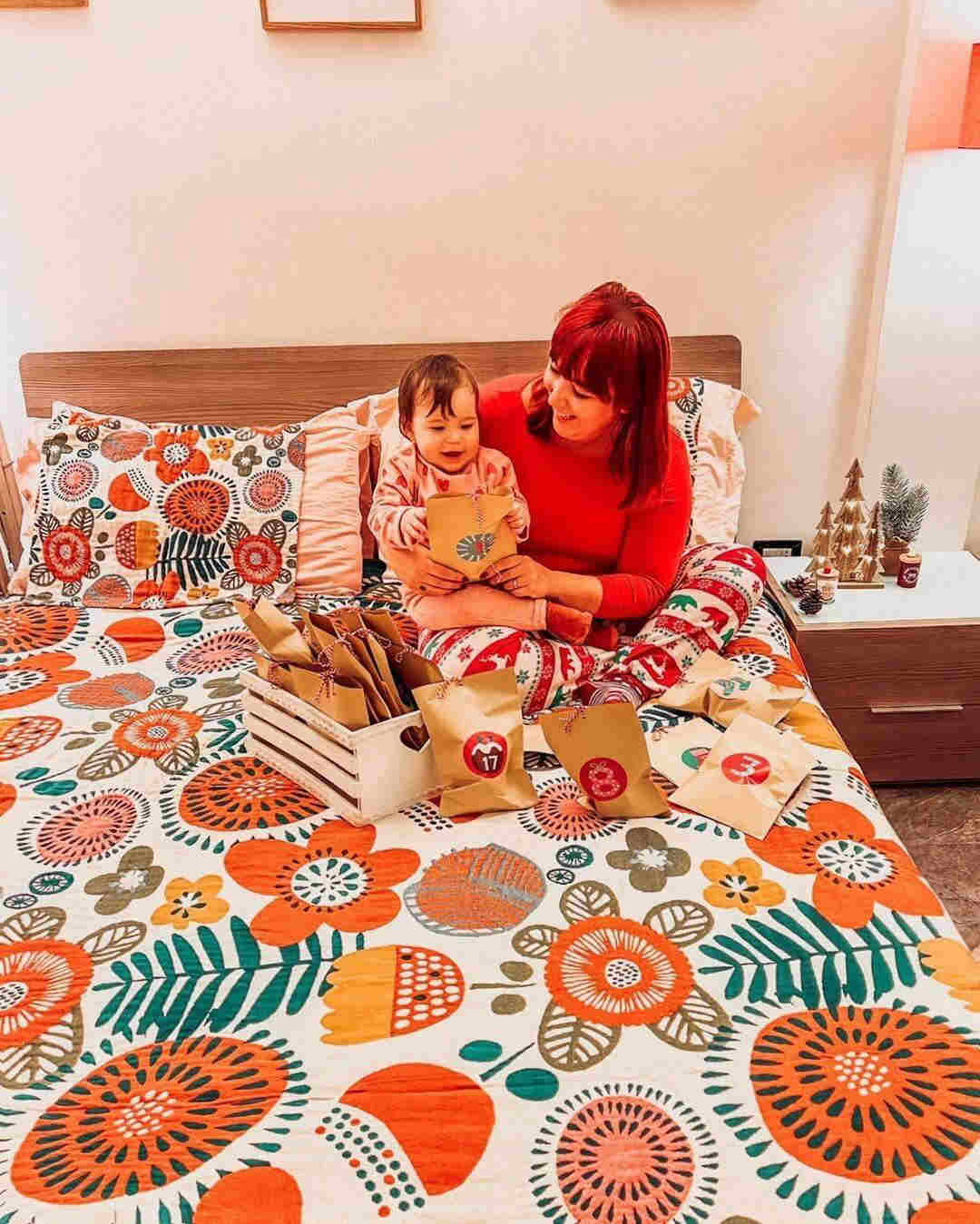 Orange Cartoon Flower Pattern Cotton Quilt