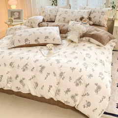 Floral Print Vintage Creamy Bedding Set