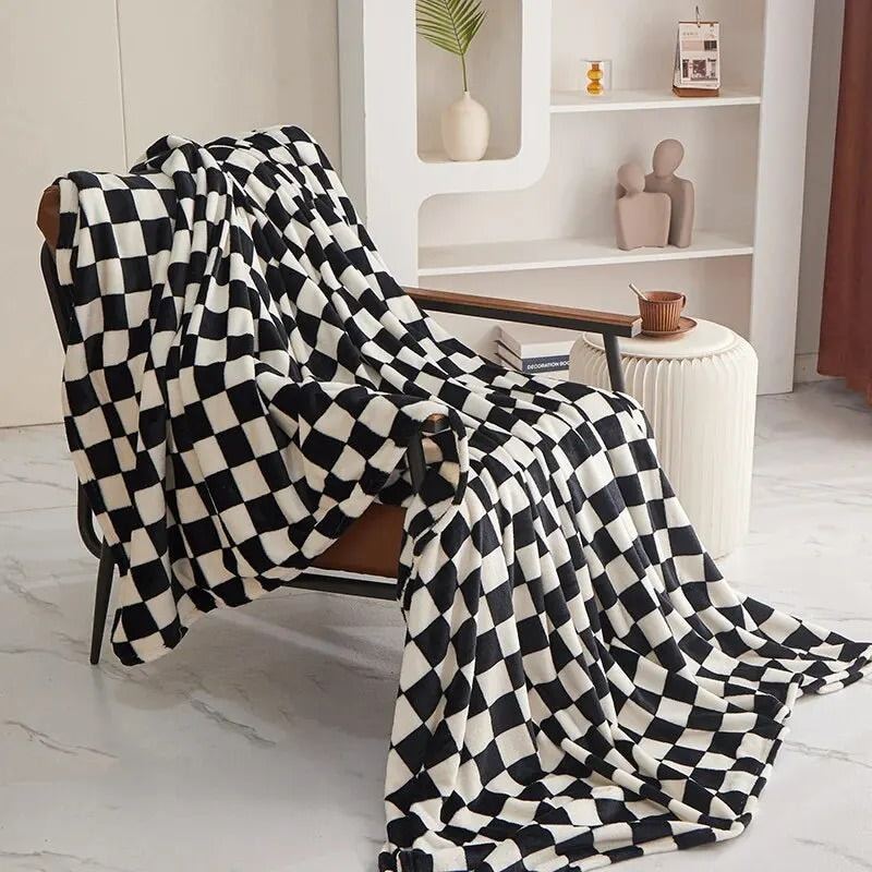 Plush Checkered Throw Blanket