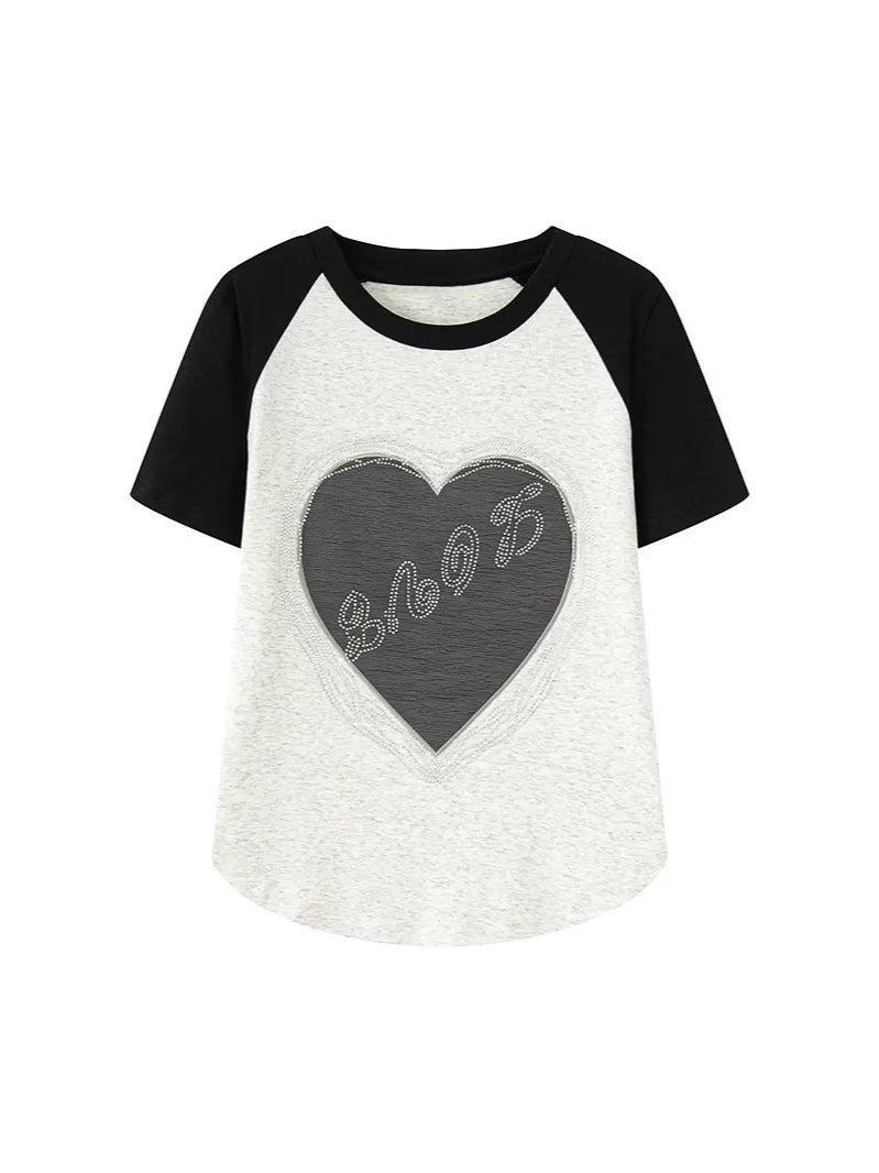 T-Shirt mit Stickerei und Patchwork-Ärmeln 