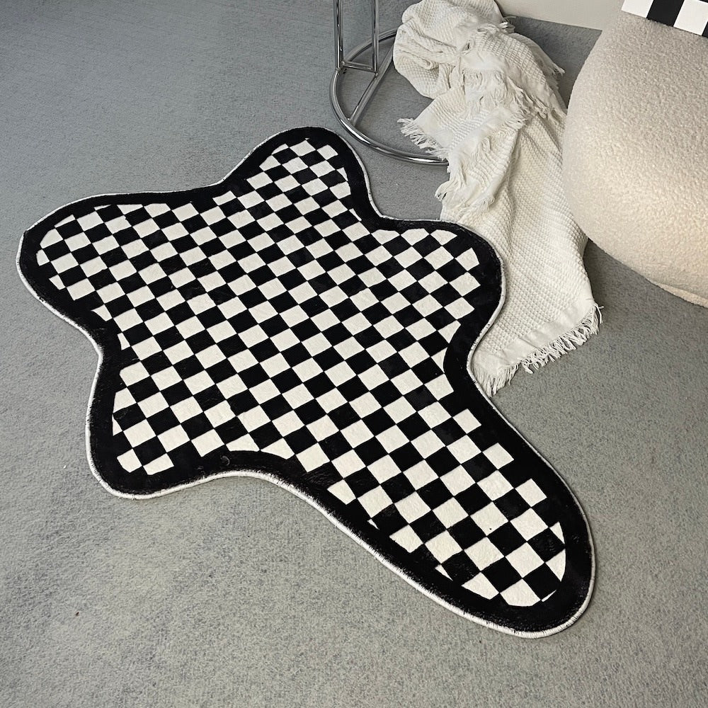 Irregular Blob Checkered Accent Rug