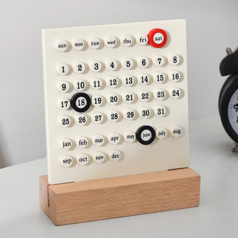 Kawaii Table Top Calendar