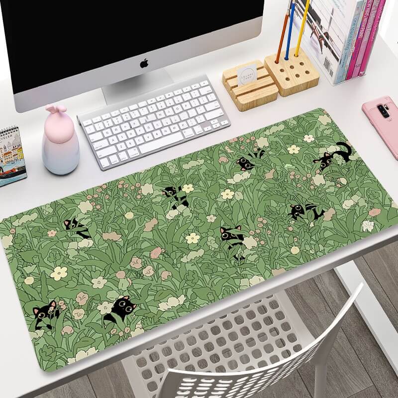 Kawaii Plant Aesthetic Large Mouse Pad