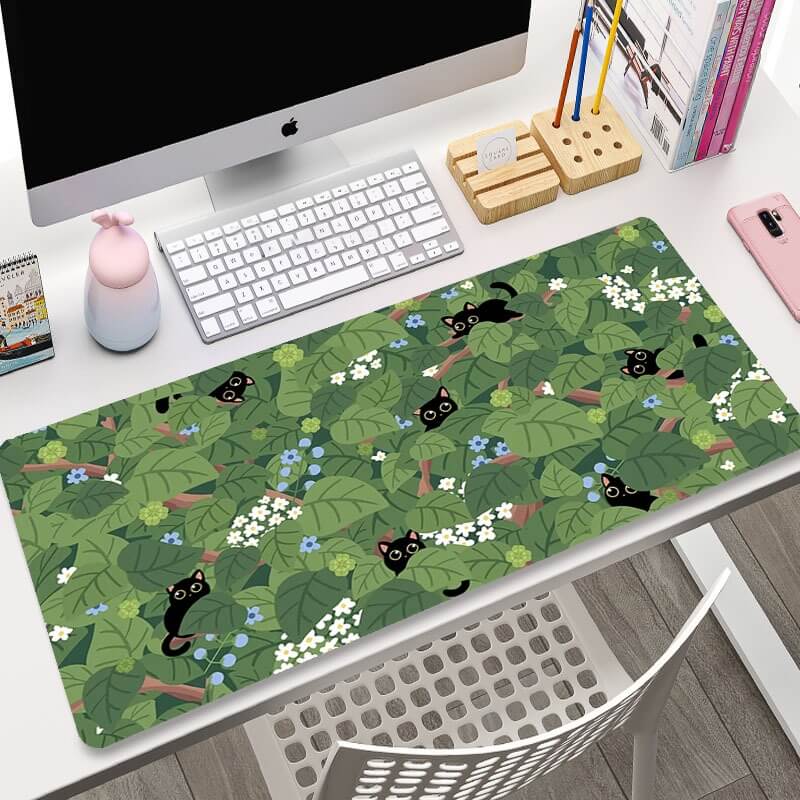 Kawaii Plant Aesthetic Large Mouse Pad