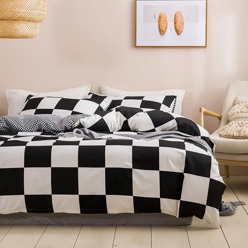 Large Black & White Check Bedding Set