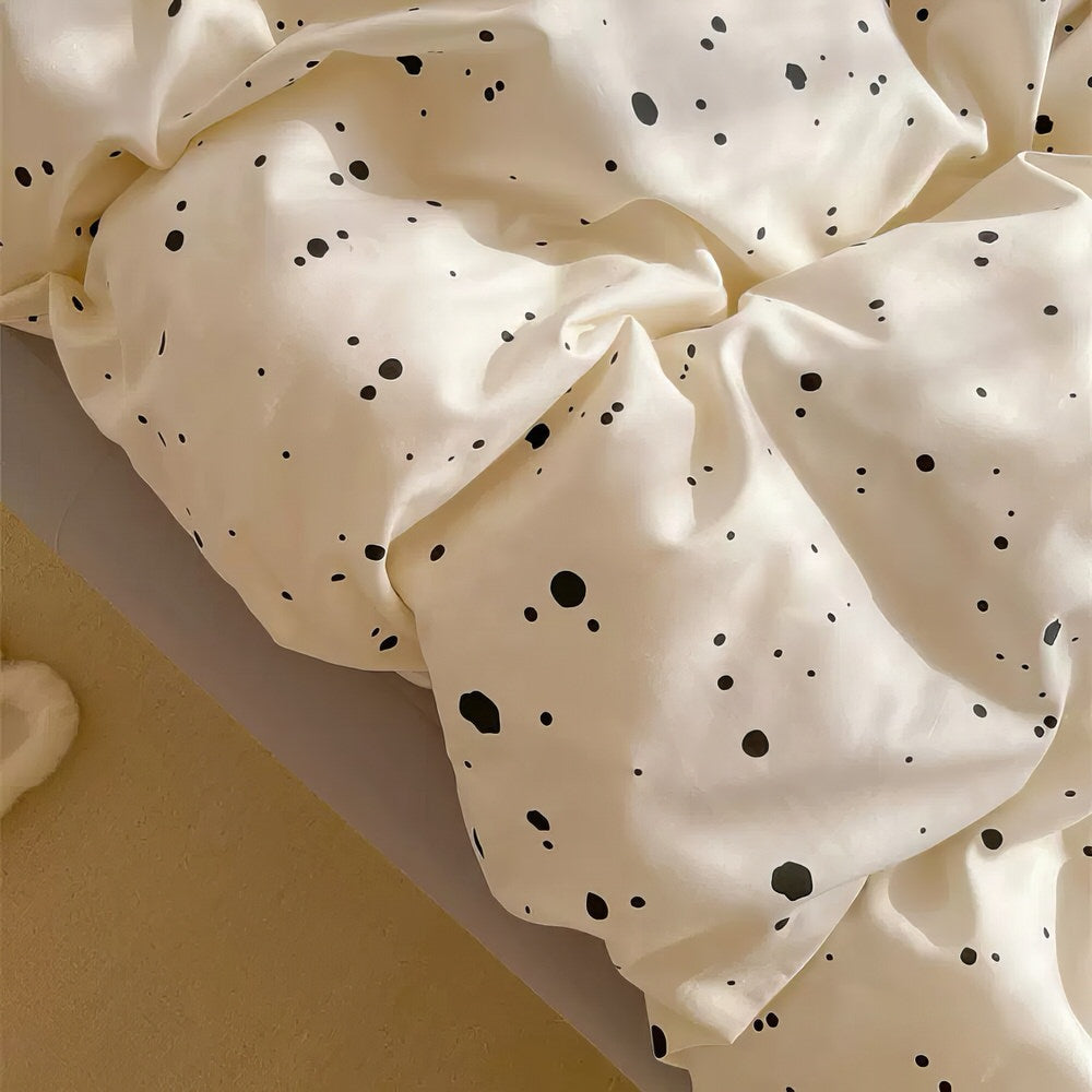 Light Beige Splattered Bedding Set