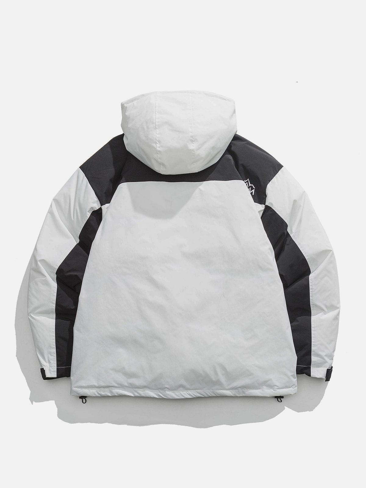 Dickerer Anorak mit Kontrast