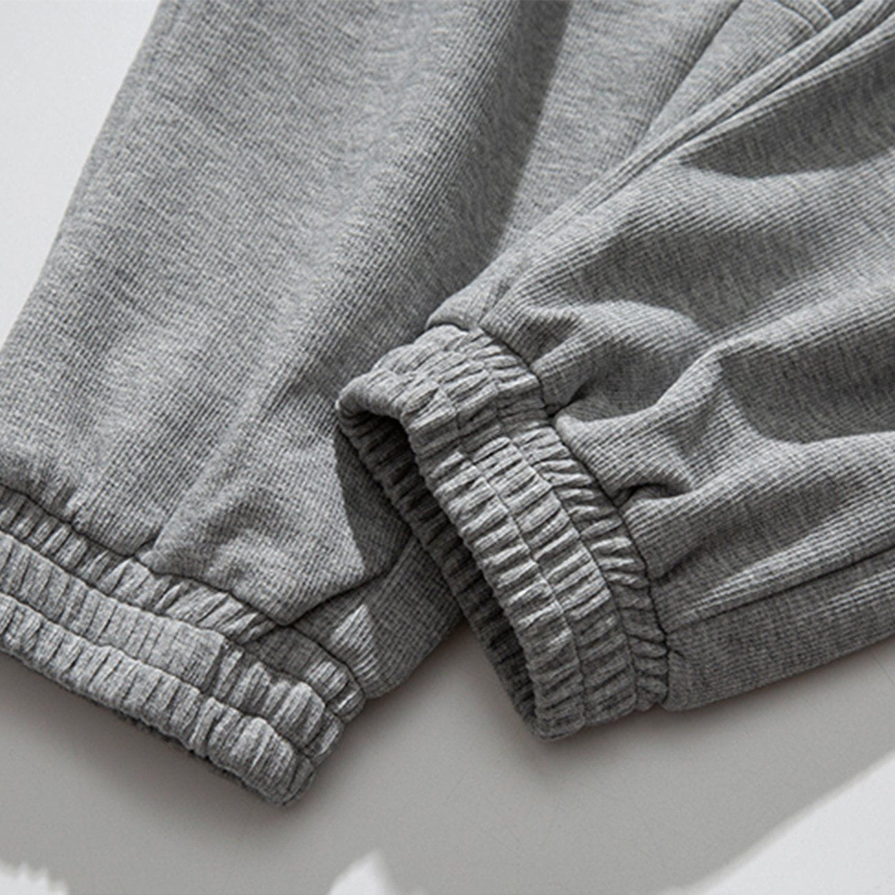 Embroidered Solid Color Sweatpants