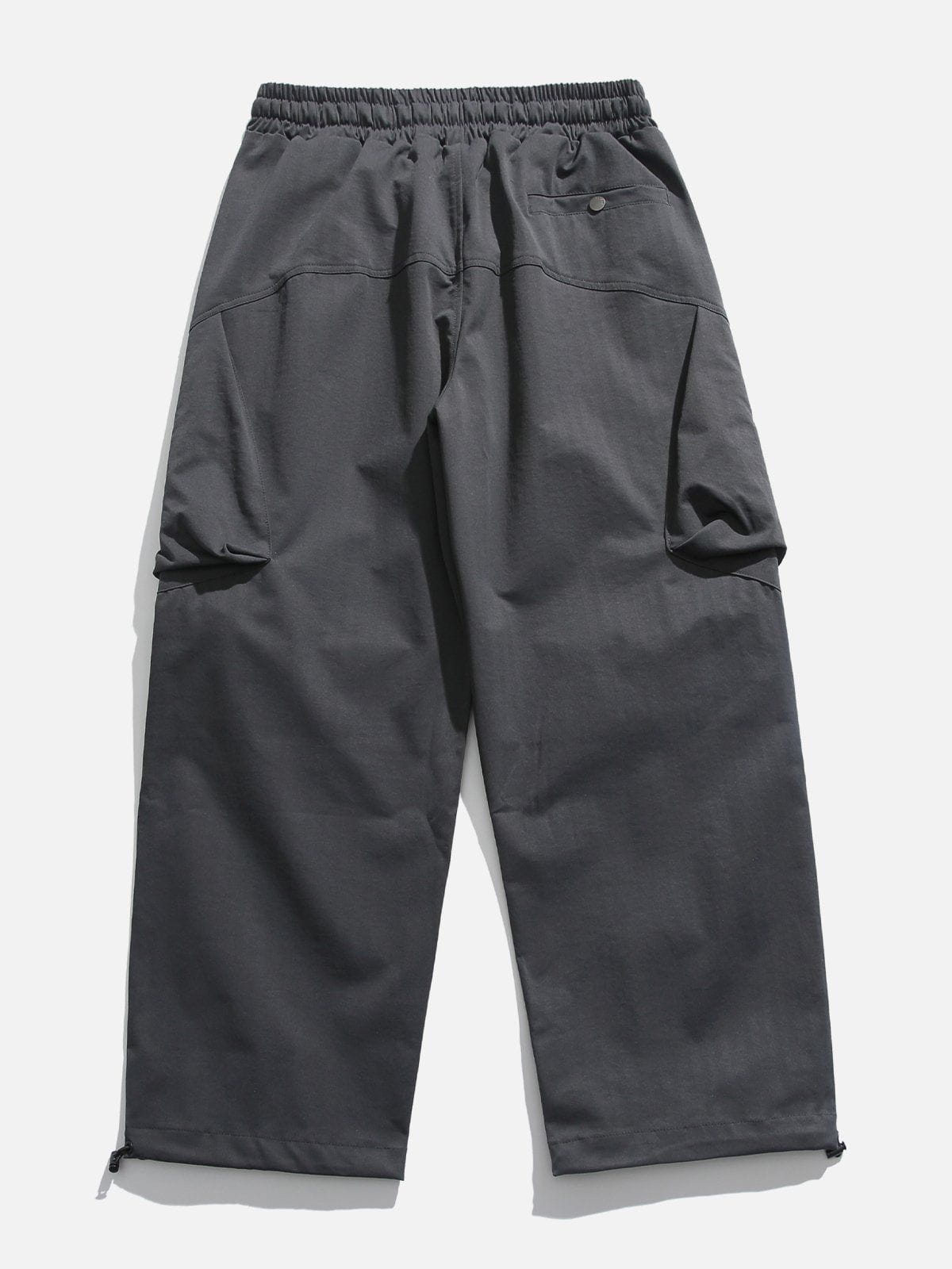 Large Pockets Pleats Design Cargo Pants